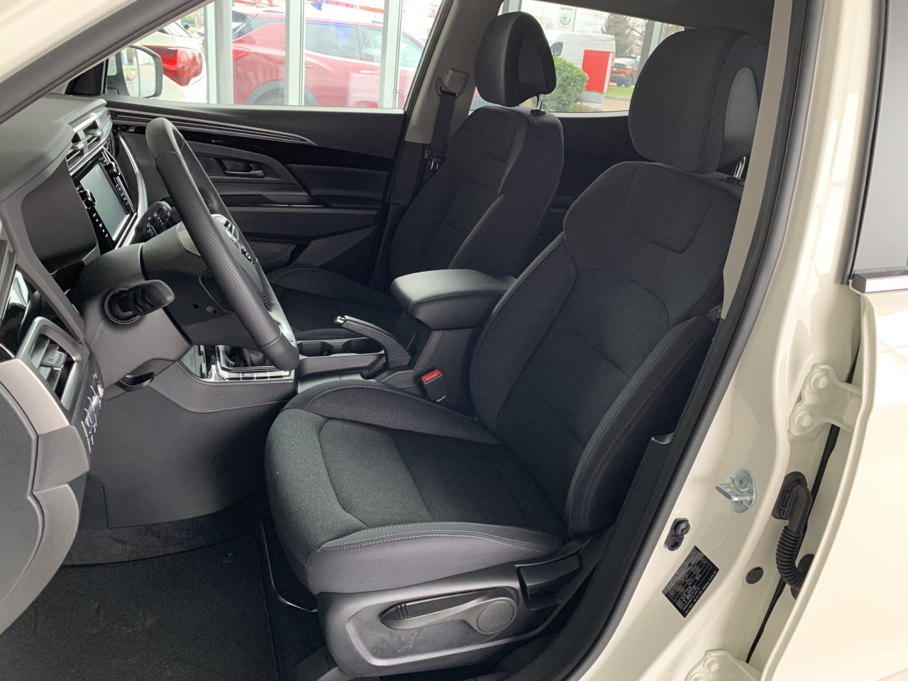 KORANDO STYLE Plus 66731